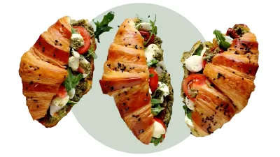 Plain or filled freshly baked croissants